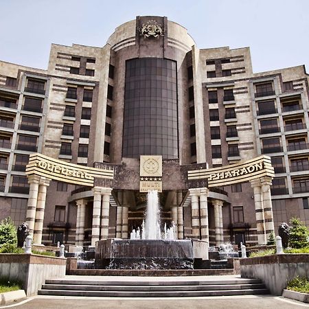 Multi Grand Pharaon Hotel Ptikni Kültér fotó