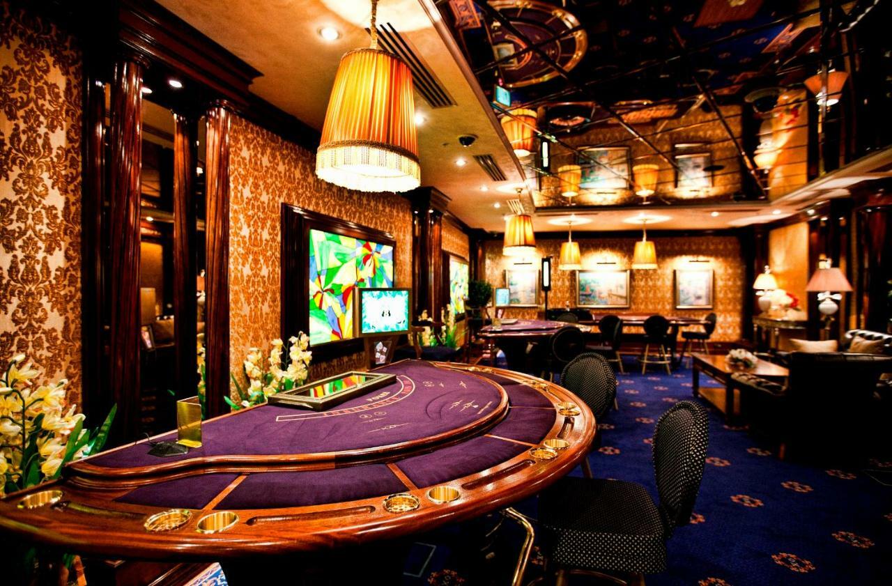 Multi Grand Pharaon Hotel Ptikni Kültér fotó