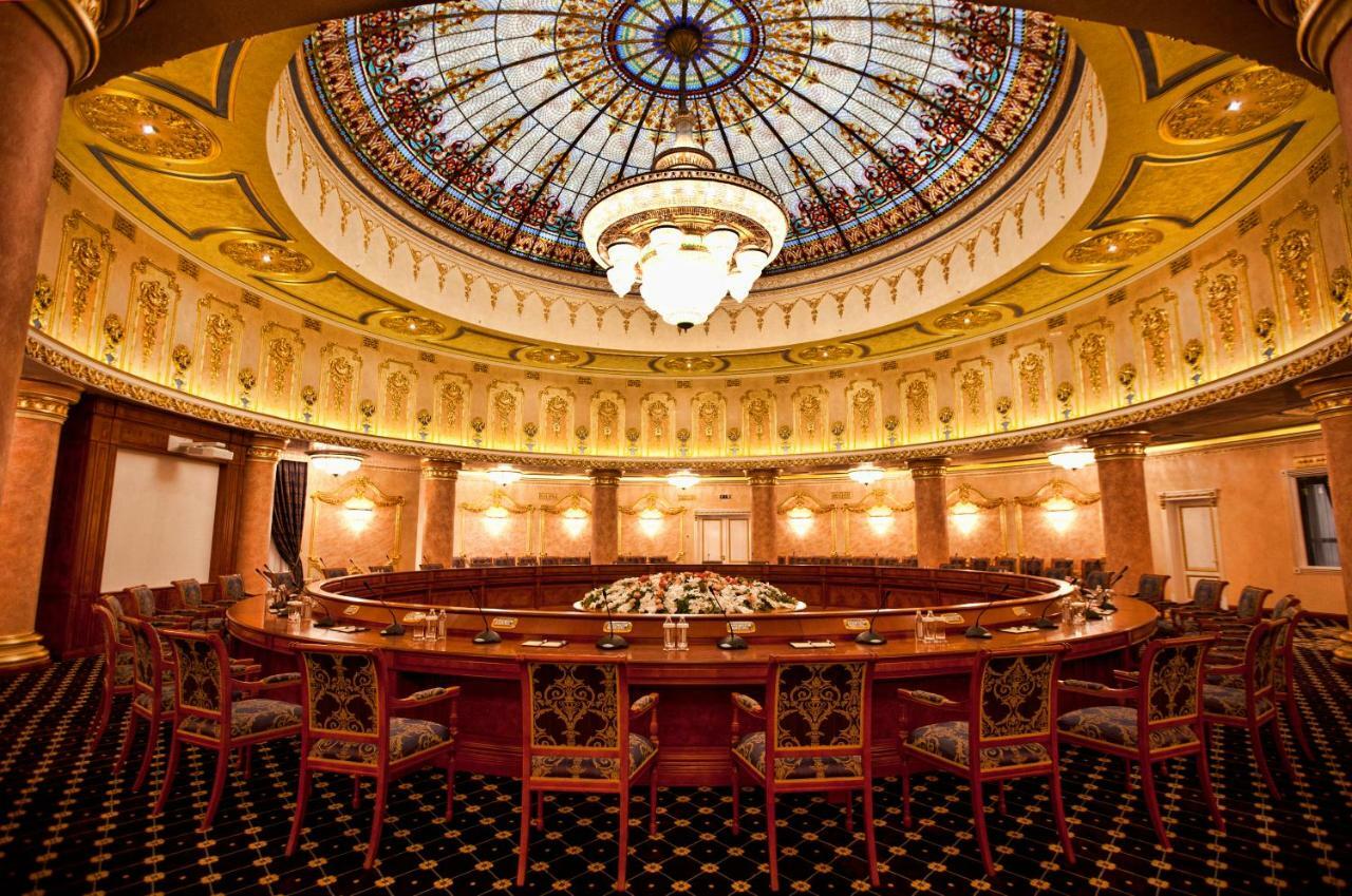 Multi Grand Pharaon Hotel Ptikni Kültér fotó